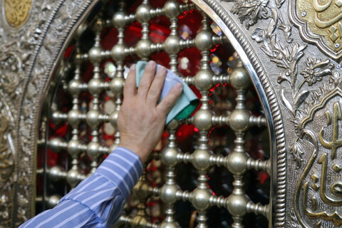 آیین غبارروبی حرم امام زاده موسی مبرقع(ع)