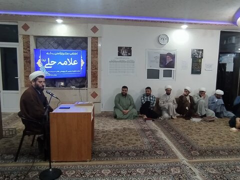 تصاویر/اختتامیه مرحله مدرسه ای جشنواره علامه حلی در مدرسه علمیه امام حسن عسکری (ع) برگزار شد