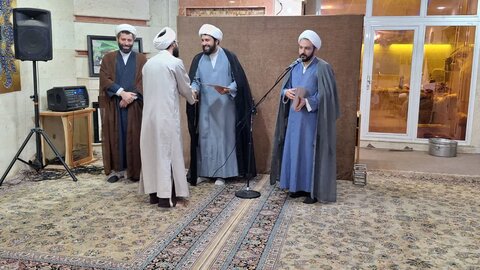 تصاویر/اختتامیه مرحله مدرسه ای جشنواره علامه حلی در مدرسه علمیه امام حسن عسکری (ع) برگزار شد