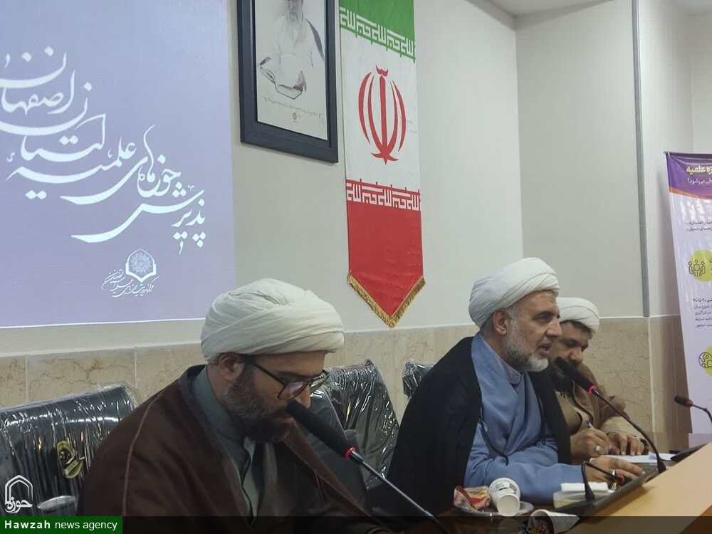 به دنبال پذیرش هدفمند و جذب پایدار در حوزه‌های علمیه هستیم 