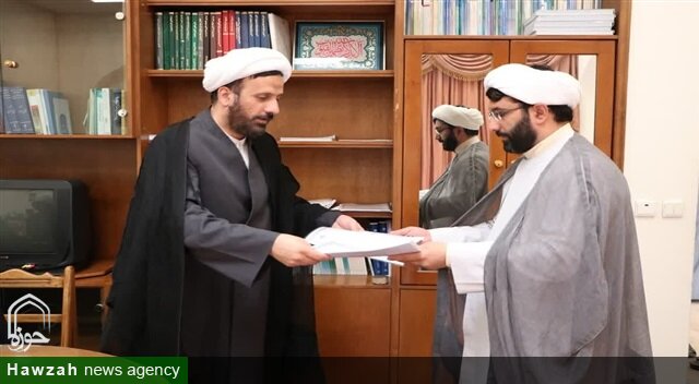 امضای نخستین تفاهم‌نامه جامع بین دانشگاه رضوی و مدرسه عباسقلی‌خان