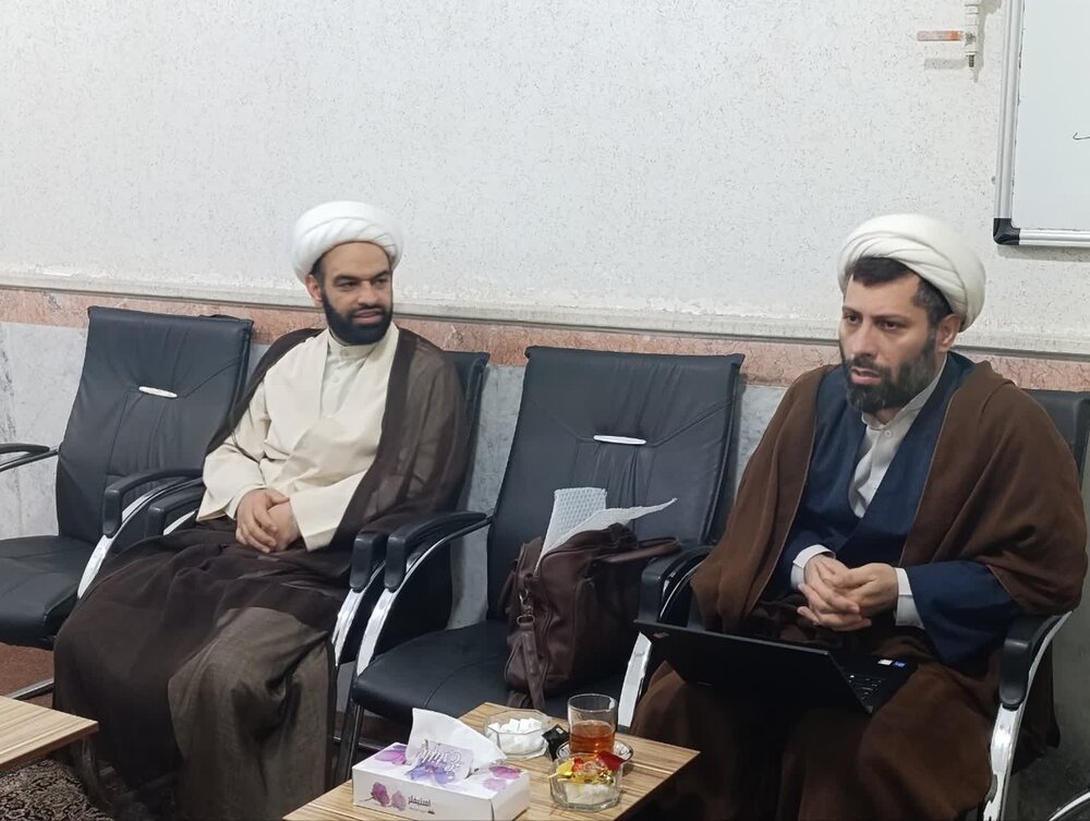 بازدید معاون پژوهش حوزه علمیه خوزستان از مدرسه علمیه امام جعفر صادق(ع) اهواز