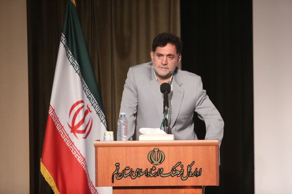 استاد نجابتی هنر را در عرصه عمل و حکمت به نمایش گذاشته است