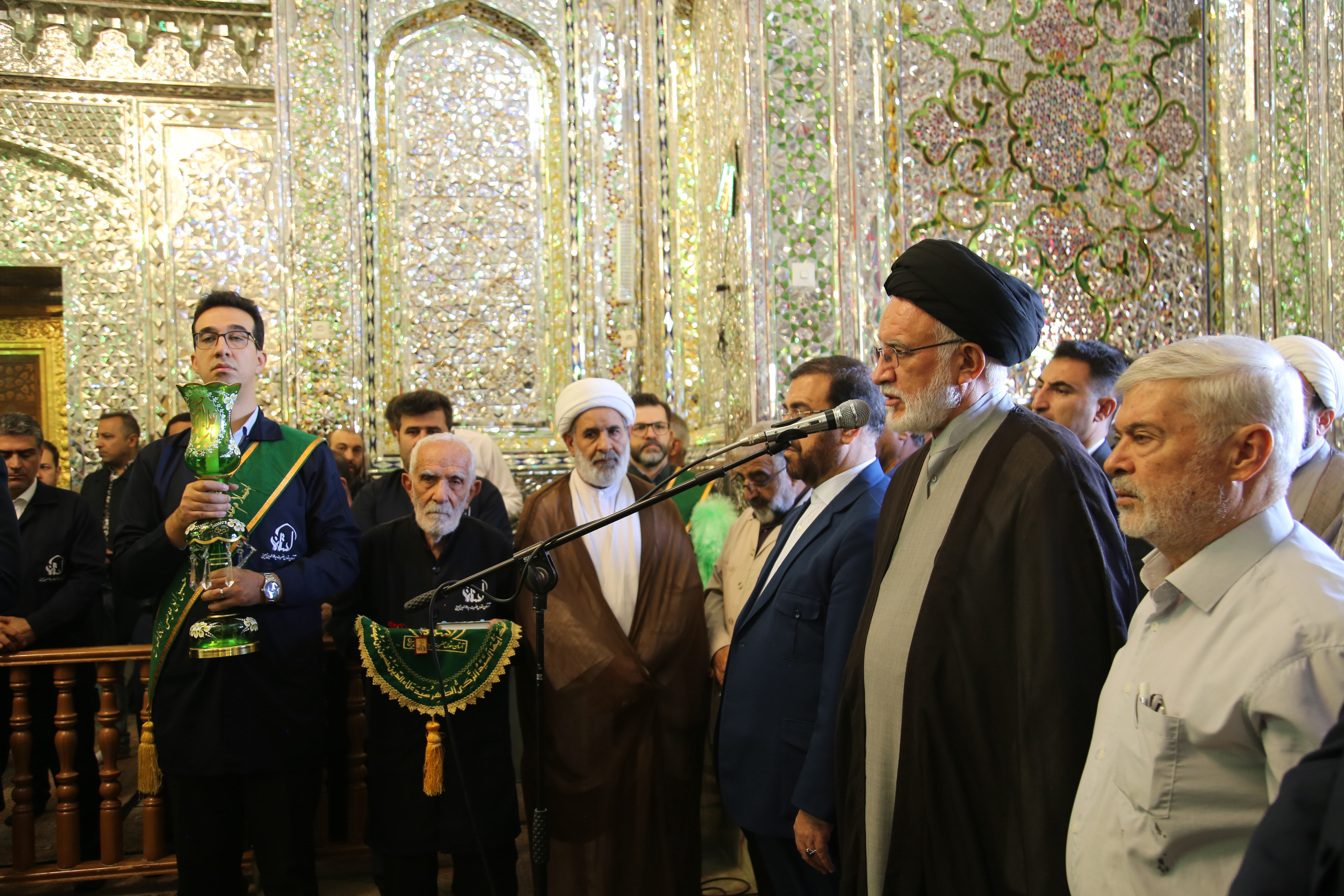 ضرورت توجه فوری نسبت به مشکلات و محیط اطراف حرم سیدعلاالدین حسین(ع)