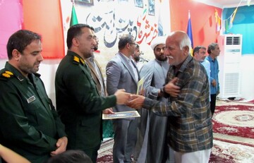 تصاویر/ تجلیل از رزمندگان عملیات بیت‌المقدس در بردستان