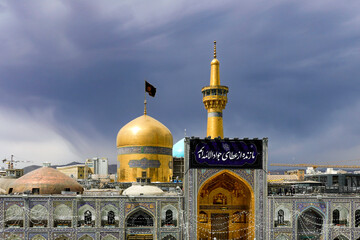 سیاه‌پوش شدن حرم مطهر رضوی در سوگ شهادت امام جواد(ع)