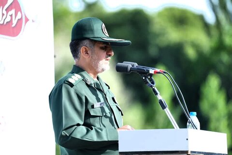 تصاویر همایش افتتاح یادمان شهدای حاج عمران در پادگان امام حسین(ع)خرم آباد