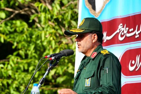 تصاویر همایش افتتاح یادمان شهدای حاج عمران در پادگان امام حسین(ع)خرم آباد