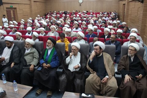 تصاویر / مراسم گرامیداشت سوم خردادماه، با حضور روحانیون رزمنده استان قزوین