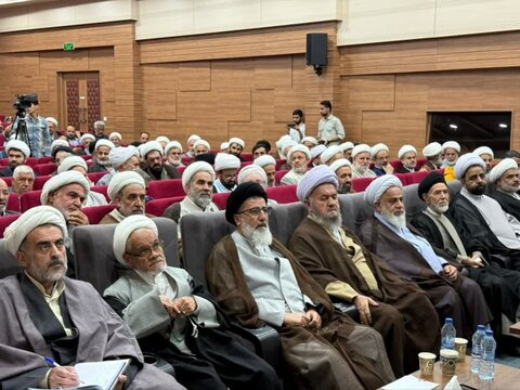 تصاویر / مراسم گرامیداشت سوم خردادماه، با حضور روحانیون رزمنده استان قزوین