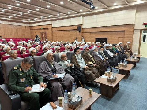 تصاویر / مراسم گرامیداشت سوم خردادماه، با حضور روحانیون رزمنده استان قزوین