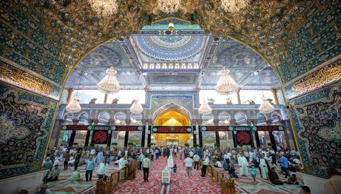 لافتات الحداد تعم أرجاء العتبة الحسينية إحياءً لذكرى استشهاد الإمام الجواد (عليه السلام)