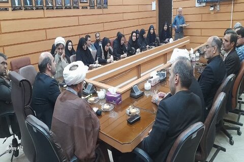 تصاویر/ نشست هم‌اندیشی مدیرکل صدا و سیمای مرکز کرمانشاه با فعالان رسانه‌ای و فضای مجازی استان