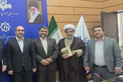 تصاویر/ نشست هم‌اندیشی مدیرکل صدا و سیمای مرکز کرمانشاه با فعالان رسانه‌ای و فضای مجازی استان