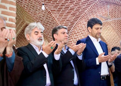 تصاویر/ دیدار وزیر ارتباطات با امام جمعه اردبیل