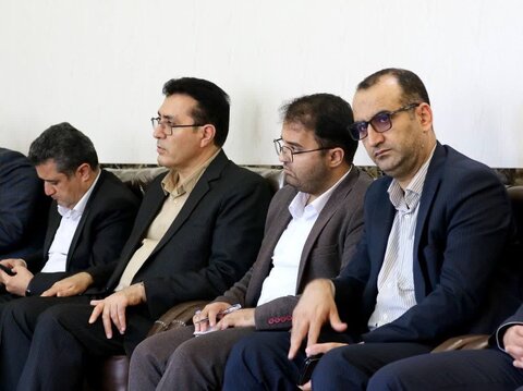 تصاویر/ دیدار وزیر ارتباطات با امام جمعه اردبیل