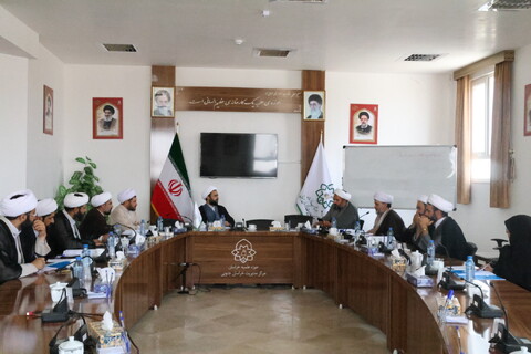 اولین جلسه کمیته آموزش و تربیت امام جماعت مساجد خراسان جنوبی