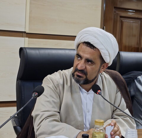 تصاویر/ نشست هم‌اندیشی معاونت تبلیغ با اساتید فرق و ادیان با محوریت منشور مقام معظم رهبری