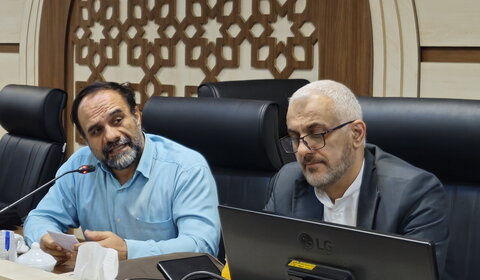 تصاویر/ نشست هم‌اندیشی معاونت تبلیغ با اساتید فرق و ادیان با محوریت منشور مقام معظم رهبری