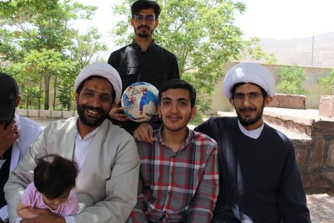 تصاویر/ اردوی زیارتی تفریحی طلاب مدرسه علمیه المهدی(عج) آران و بیدگل