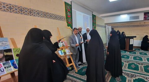 تصاویر/تقدیر از برگزیدگان جشنواره بانوی کرامت در اراک