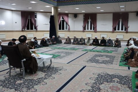 تصاویر/ نشست هم اندیشی روحانیون شهرستان سلماس