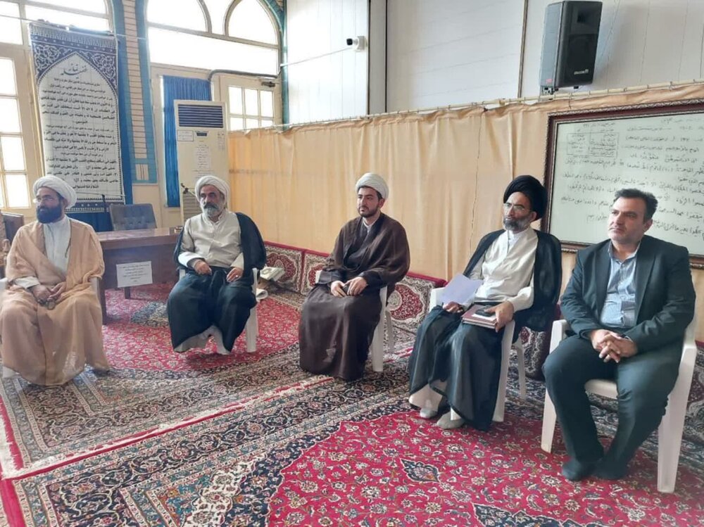 لزوم استفاده از ظرفیت عزاداری محرم در ترویج فرهنگ نماز