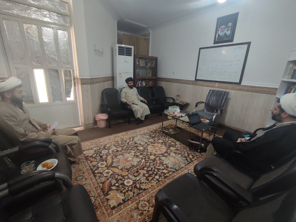 بازدید معاون پژوهش حوزه علمیه خوزستان از مدرسه علمیه امام حسن مجتبی (ع) اهواز