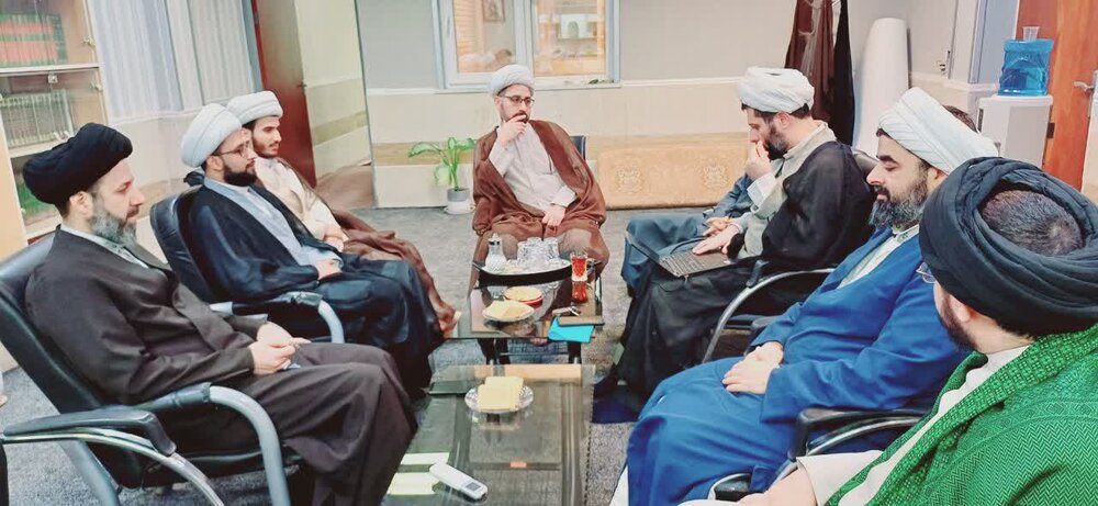 بازدید معاون پژوهش حوزه علمیه خوزستان از مدرسه علمیه امیرالمؤمنین علی(ع) کارون