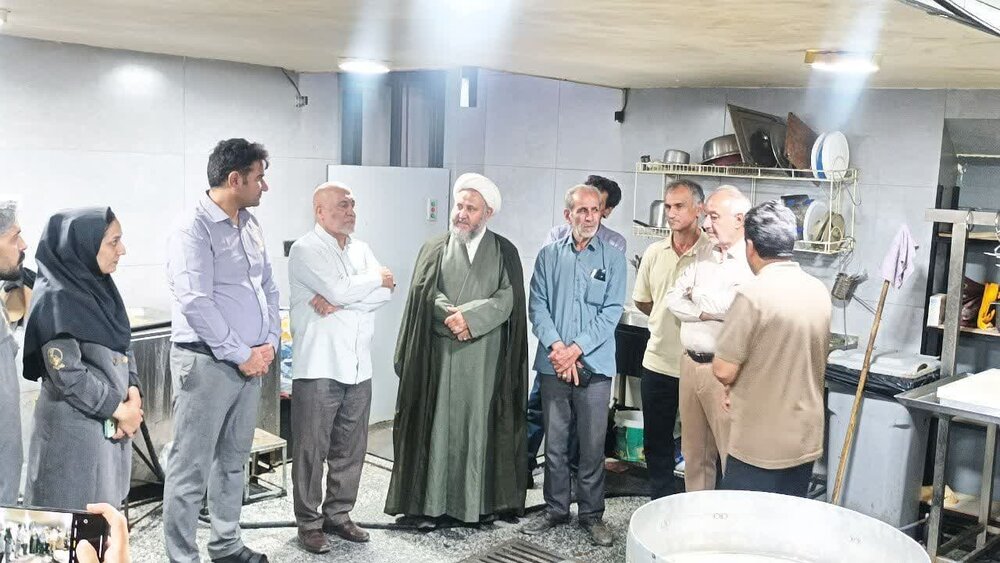 امام جمعه آران و بیدگل از اصناف موفق تقدیر کرد+تصاویر