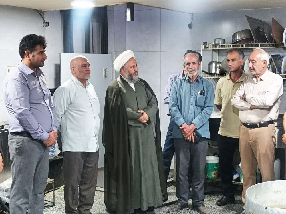 امام جمعه آران و بیدگل از اصناف موفق تقدیر کرد+تصاویر