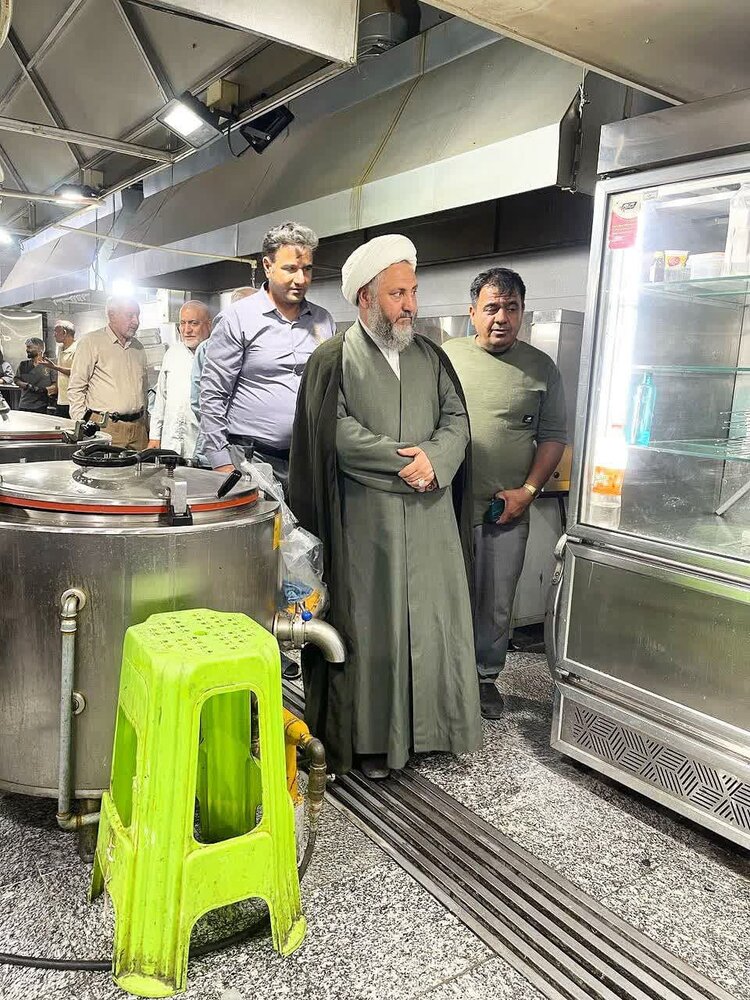 امام جمعه آران و بیدگل از اصناف موفق تقدیر کرد+تصاویر