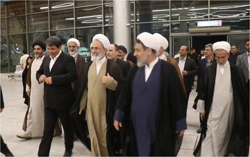 فیلم | سفر آیت الله  اعرافی به کرمان