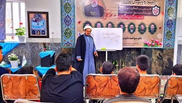 طاقانک؛ شهری که با همت امام محله‌ و مردم جان تازه‌ای پیدا کرد