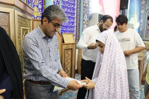 تجلیل از دانش آموزان و مربیان برتر خارگ