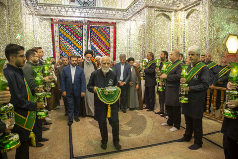 تصاویر| آیین غباروبی حرم مطهر سیدعلاالدین حسین(ع)