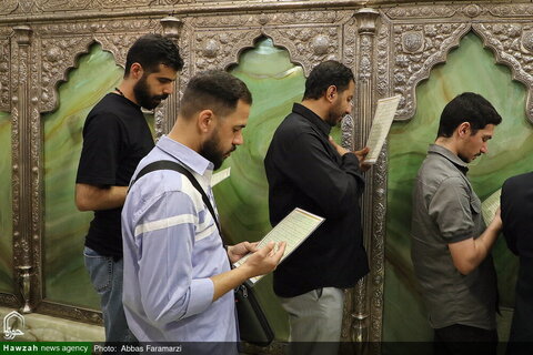 Photos/ Sanctuaire de Hazrat Masoumeh (psl) la nuit de l'anniversaire du martyre de l'Imam Javad (psl)