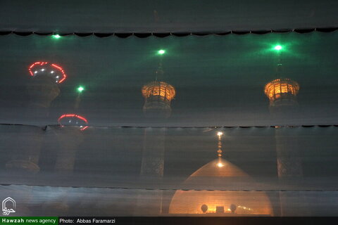 Photos/ Sanctuaire de Hazrat Masoumeh (psl) la nuit de l'anniversaire du martyre de l'Imam Javad (psl)