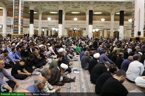 Photos/ Sanctuaire de Hazrat Masoumeh (psl) la nuit de l'anniversaire du martyre de l'Imam Javad (psl)