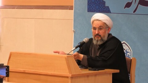 تصاویر/نشست تاثیر گذاری فلسفه در تفسیر قرآن کریم