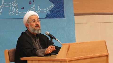 تصاویر/نشست تاثیر گذاری فلسفه در تفسیر قرآن کریم