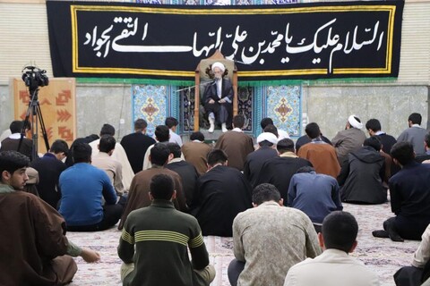 تصاویر/ درس اخلاق آیت الله بنابی در حوزه علمیه بناب