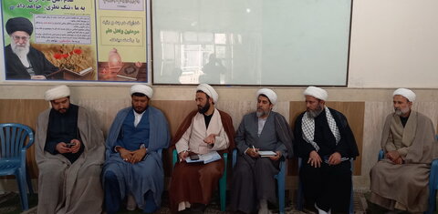 تصاویر/ بازدید مدیر و معاونان حوزه علمیه منطقه کاشان از مدرسه علمیه المهدی(عج) آران و بیدگل