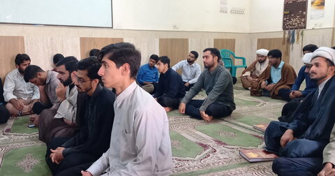 تصاویر/ بازدید مدیر و معاونان حوزه علمیه منطقه کاشان از مدرسه علمیه المهدی(عج) آران و بیدگل