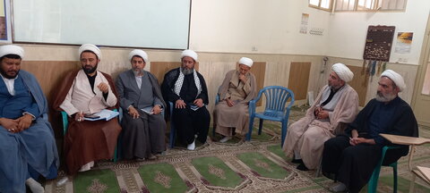 تصاویر/ بازدید مدیر و معاونان حوزه علمیه منطقه کاشان از مدرسه علمیه المهدی(عج) آران و بیدگل