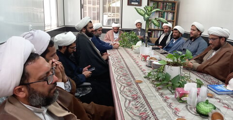تصاویر/ بازدید مدیر و معاونان حوزه علمیه منطقه کاشان از مدرسه علمیه المهدی(عج) آران و بیدگل