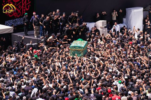 تشييع النعش الرمزي للإمام محمد بن علي الجواد (عليه السلام)