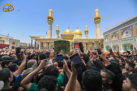 تشییع تابوت نمادین امام جواد (علیه‌السلام) در کاظمین