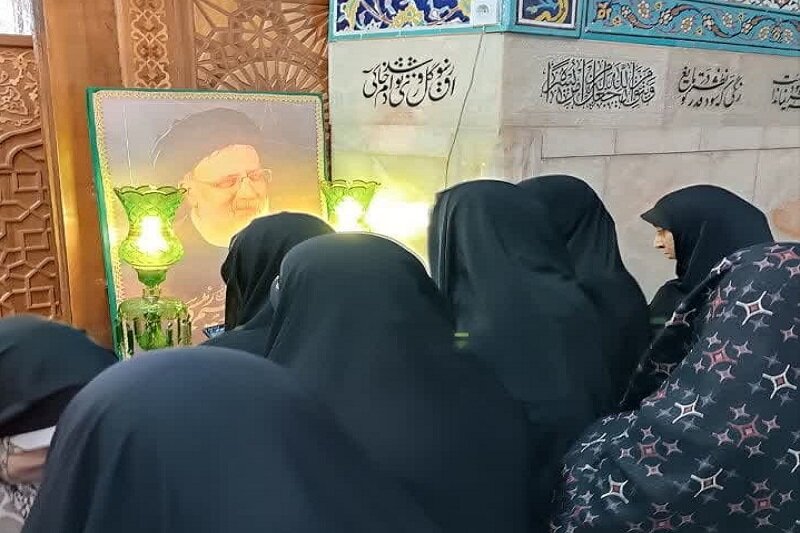 اردوی زیارتی طلاب مدرسه علمیه خواهران امام حسین(ع) قصرشیرین در مشهد مقدس برگزار شد + تصاویر