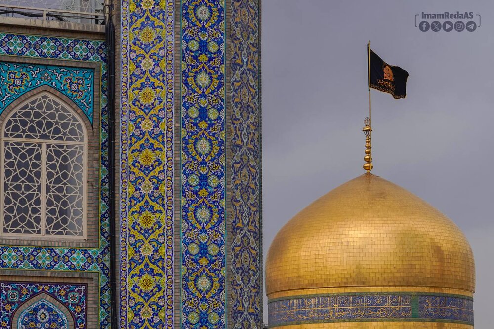 الحرم الرضوي الشريف يتشح بالسواد في ذكرى استشهاد الإمام الجواد (ع)
